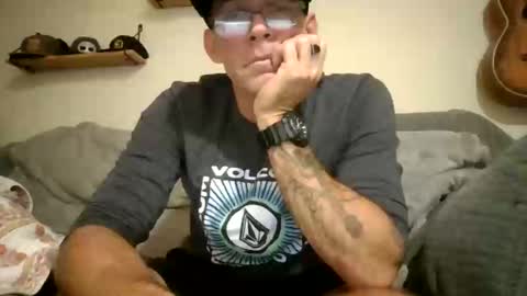 wingnutt765733 online show from December 4, 2025, 7:17 am