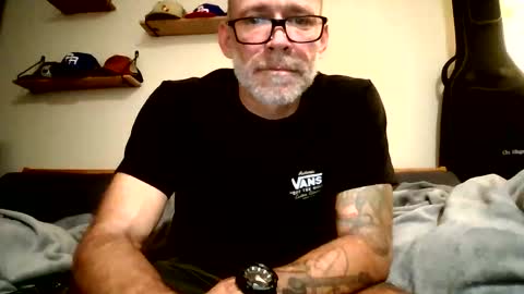 wingnutt765733 online show from February 14, 2026, 6:54 am