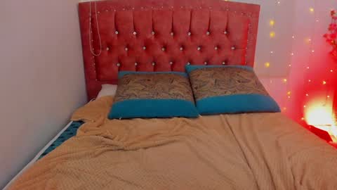 Wini Fer online show from December 18, 2024, 8:14 pm