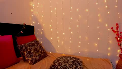 Wini Fer online show from December 20, 2024, 3:42 pm