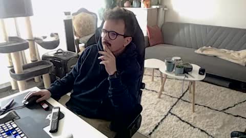 Snapshot of winnydepooh chatting on October 14, 2025, 12:28 pm cream36 online show from October 14, 2025, 12:28 pm