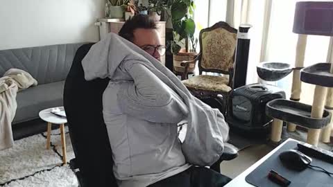 Snapshot of winnydepooh chatting on November 11, 2025, 8:36 am cream36 online show from November 11, 2025, 8:36 am