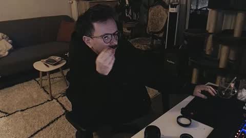 Snapshot of winnydepooh chatting on November 25, 2025, 4:34 am cream36 online show from November 25, 2025, 4:34 am