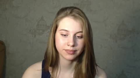 Snapshot of wira_witch chatting on February 25, 2025, 3:38 pm wira_witch online show from February 25, 2025, 3:38 pm