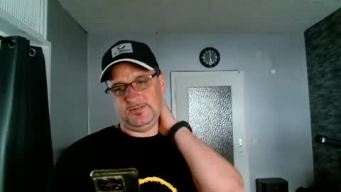Dirty online show from June 14, 2026, 10:28 am