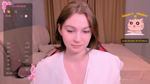 wise_whiter online show from September 17, 2025, 1:13 pm