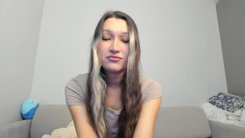 Asylai but you can call me Aila online show from March 25, 2026, 7:09 pm