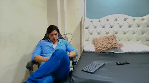 Wiston online show from February 12, 2026, 12:44 pm