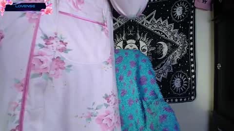 ig WitchDivinne online show from March 4, 2026, 8:04 pm