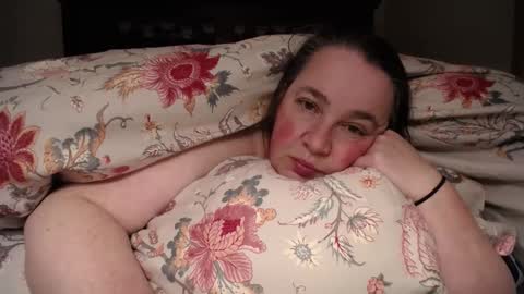 Annie online show from December 16, 2024, 7:26 am