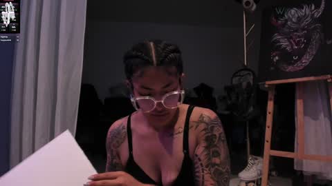     Luna Violeta  A r t i s t  online show from December 21, 2024, 4:19 am