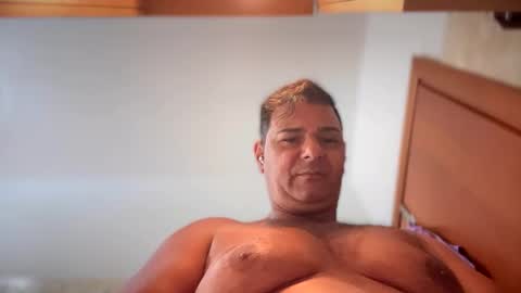 Witebull online show from March 26, 2026, 10:21 am