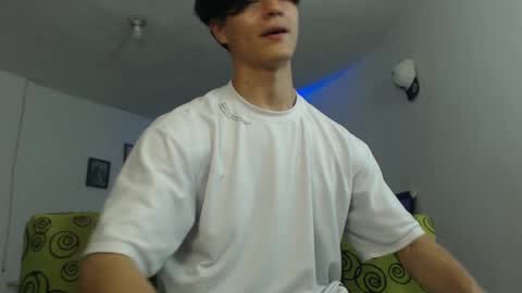 Ken online show from February 11, 2025, 1:31 am