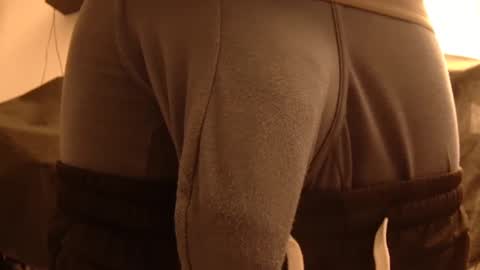 Snapshot of withbothhandsplease chatting on January 8, 2025, 5:16 am Mater online show from January 8, 2025, 5:16 am