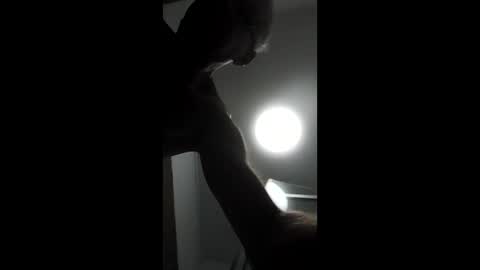 Snapshot of wittzel chatting on March 4, 2026, 8:09 am wittzel online show from March 4, 2026, 8:09 am