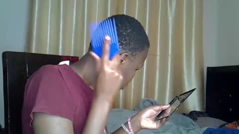 Snapshot of wizzia_khalifa chatting on February 7, 2025, 8:01 am girlie o online show from February 7, 2025, 8:01 am