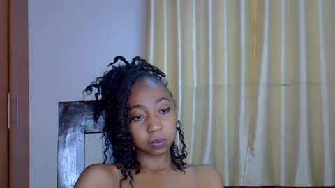 Snapshot of wizzia_khalifa chatting on March 4, 2025, 1:23 am girlie o online show from March 4, 2025, 1:23 am