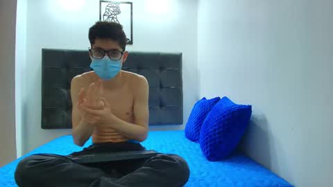  W O L F  online show from January 21, 2025, 11:13 am