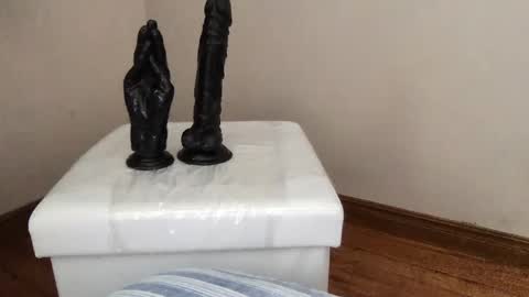 Snapshot of wolfyi chatting on January 12, 2025, 3:36 pm Sultan Blaze online show from January 12, 2025, 3:36 pm