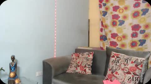 SHENIEL RODRIGUEZ online show from December 2, 2024, 3:26 am