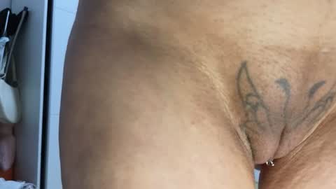 Wondergirl online show from April 12, 2026, 7:13 am