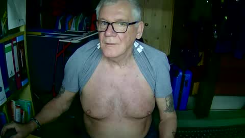 Always Horny online show from April 9, 2026, 5:07 pm