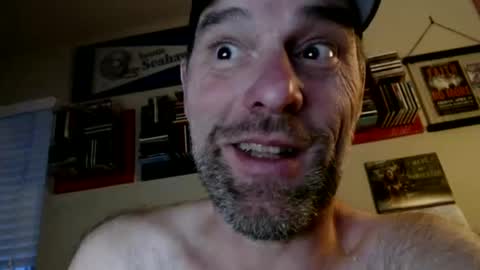 WoodieSays online show from October 11, 2025, 1:49 am