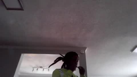 Woodpipe69 online show from February 1, 2025, 6:40 pm