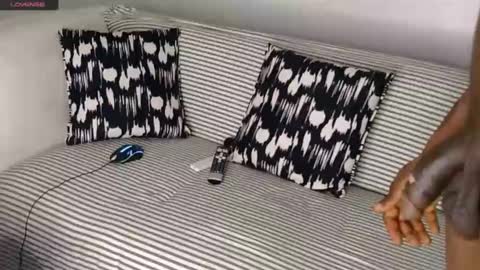 Snapshot of woody_n_buzz chatting on December 9, 2024, 1:51 am Woody and Buzz online show from December 9, 2024, 1:51 am