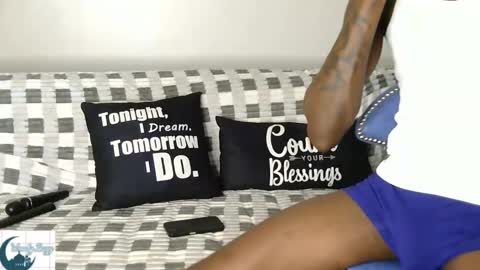 Snapshot of woody_n_buzz chatting on February 22, 2025, 1:55 am Woody and Buzz online show from February 22, 2025, 1:55 am