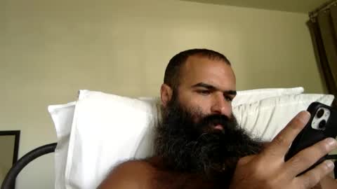 woof_wolf37 online show from September 15, 2025, 4:07 pm