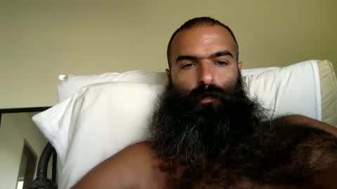 woof_wolf37 online show from September 17, 2025, 2:52 pm