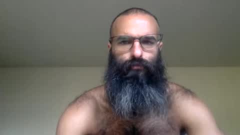 woof_wolf37 online show from February 25, 2026, 4:05 pm