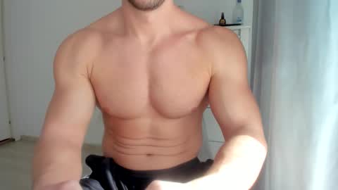 Snapshot of woolfiie chatting on March 8, 2026, 8:29 am Wolfie online show from March 8, 2026, 8:29 am