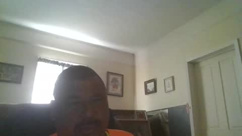 Snapshot of woperator12 chatting on May 3, 2026, 2:45 pm woperator12 online show from May 3, 2026, 2:45 pm