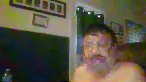 Snapshot of woperator3 chatting on December 22, 2024, 10:47 pm woperator3 online show from December 22, 2024, 10:47 pm