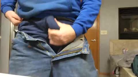 Snapshot of workingman6969 chatting on December 30, 2024, 10:23 pm workingman6969 online show from December 30, 2024, 10:23 pm