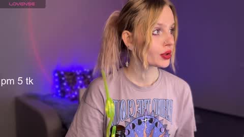 Arnika and Simon online show from February 8, 2025, 7:05 pm