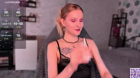 Arnika and Simon online show from October 31, 2025, 9:32 am