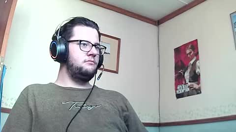 Snapshot of worsie333 chatting on December 7, 2024, 3:41 pm worsie online show from December 7, 2024, 3:41 pm