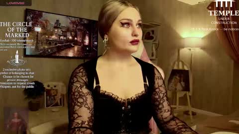 Snapshot of wounded_goddess chatting on September 8, 2025, 9:14 pm Goddess Sophy online show from September 8, 2025, 9:14 pm