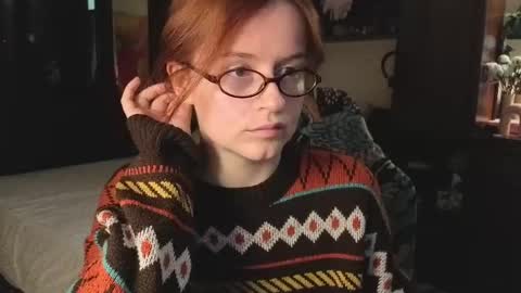 Snapshot of wow_luvng chatting on May 21, 2026, 2:35 pm Rebecy online show from May 21, 2026, 2:35 pm