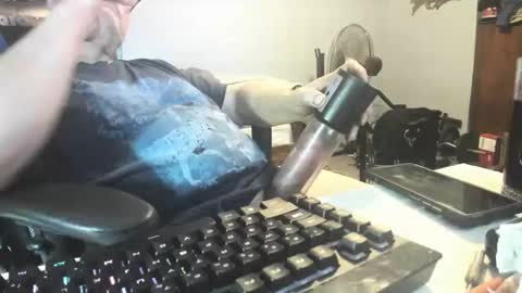 Snapshot of wowsers2022 chatting on December 7, 2024, 3:25 am wowsers2022 online show from December 7, 2024, 3:25 am