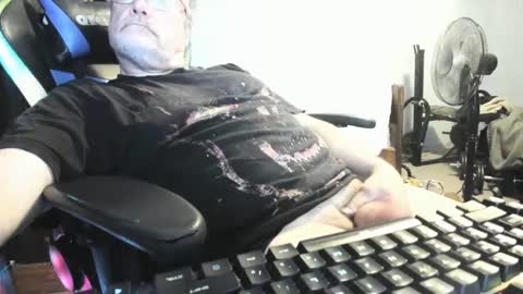 Snapshot of wowsers2022 chatting on December 29, 2024, 6:56 am wowsers2022 online show from December 29, 2024, 6:56 am