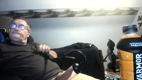 Snapshot of wowsers2022 chatting on October 5, 2025, 10:46 am wowsers2022 online show from October 5, 2025, 10:46 am