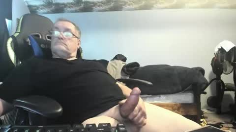 wowsers2022 online show from January 9, 2026, 5:15 pm