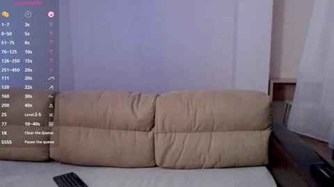 Eva online show from January 8, 2025, 1:21 am