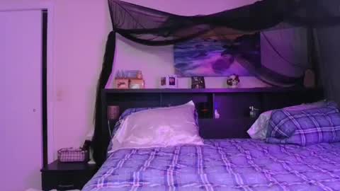 Crystal Lake online show from May 20, 2026, 7:25 am