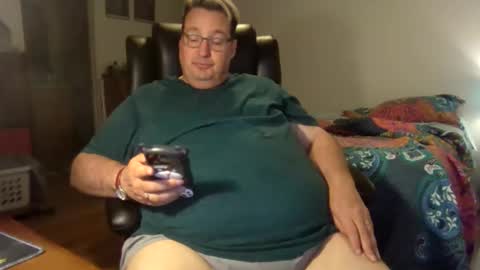 Snapshot of wrensworldx chatting on June 9, 2026, 4:35 am Wren VX online show from June 9, 2026, 4:35 am
