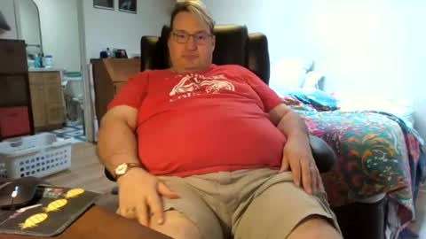 Snapshot of wrensworldx chatting on June 12, 2026, 5:01 pm Wren VX online show from June 12, 2026, 5:01 pm